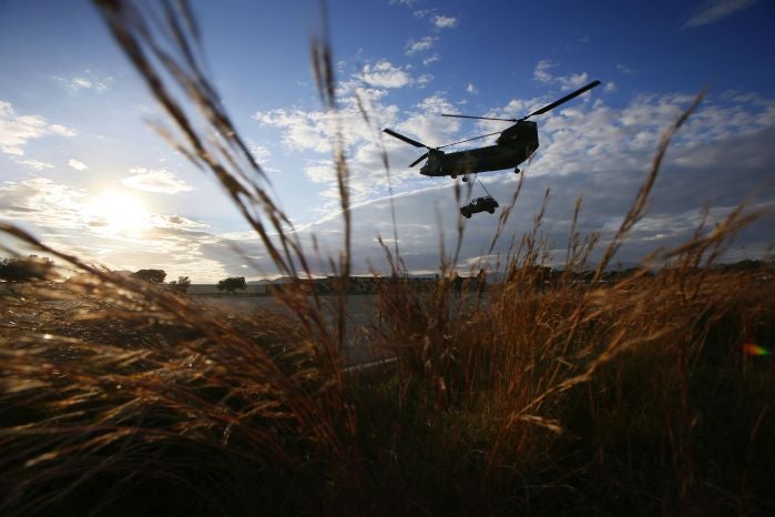 La élite del ejército español ensaya en Alicante