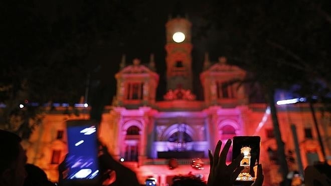 La Fiscalía abre diligencias por los contratos de la fiesta de Nochevieja del Ayuntamiento de Valencia