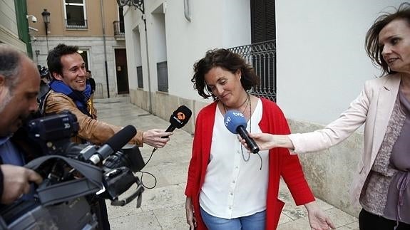Bonig, reunida con los concejales investigados en la sede del PP en Les Corts