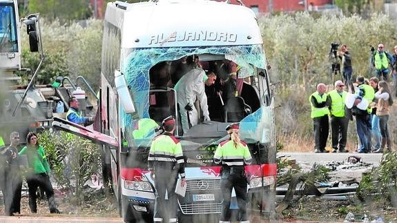 La muerte de una italiana eleva a 14 las fallecidas en el accidente de autobús en Tarragona