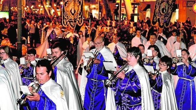 Dénia vibra con la Semana Santa