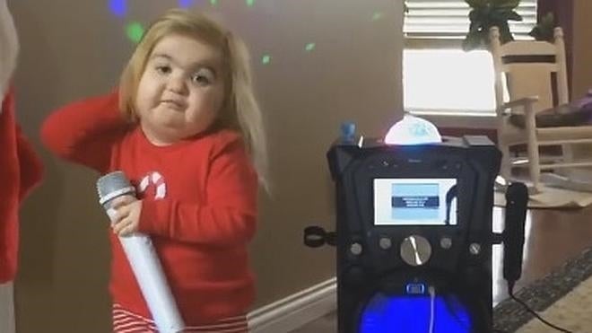 La historia de Audrey Nethery, la pequeña que padece espina bífida