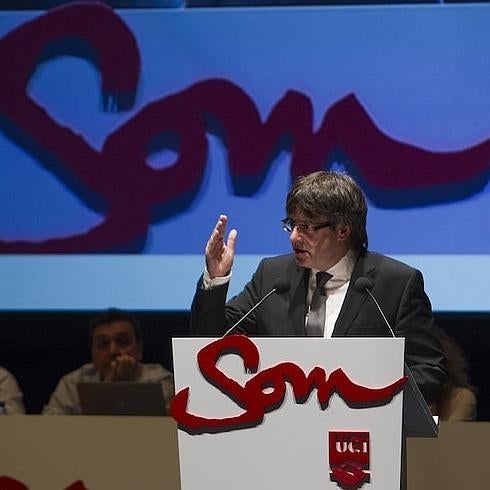 Carles Puigdemont llama a Ximo Puig para hacer frente a Montoro