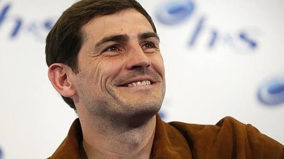 Iker Casillas: «Os metí un gol con mi boda con Sara Carbonero»