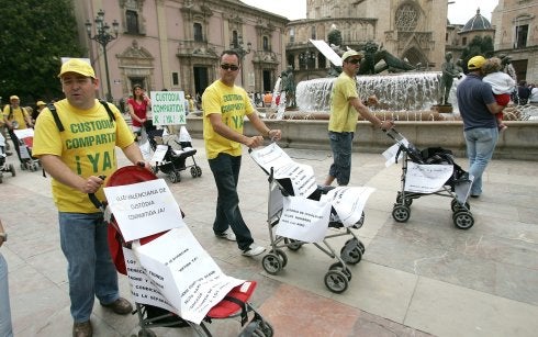 Moragues negocia parar los recursos contra el derecho civil valenciano