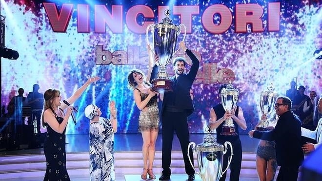 Iago García ('Acacias 38') gana el 'Mira quién baila' italiano