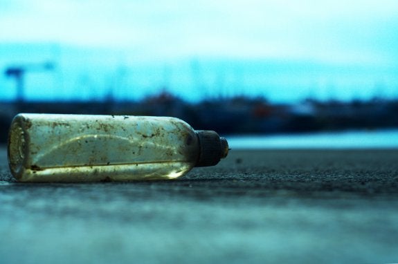 ¿Agua embotellada o del grifo?