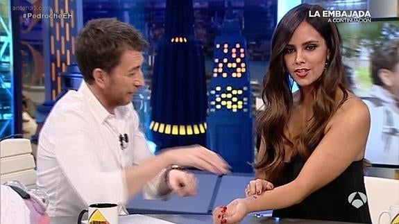 Cristina Pedroche enseña su nuevo (y romántico) tatuaje