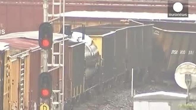 Descarrila un tren con mercancía peligrosa