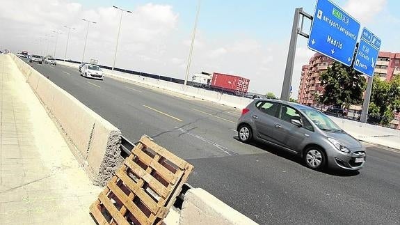 Cuatro obras en carreteras de la Comunitat, paradas por no aprobar cambios técnicos en los proyectos