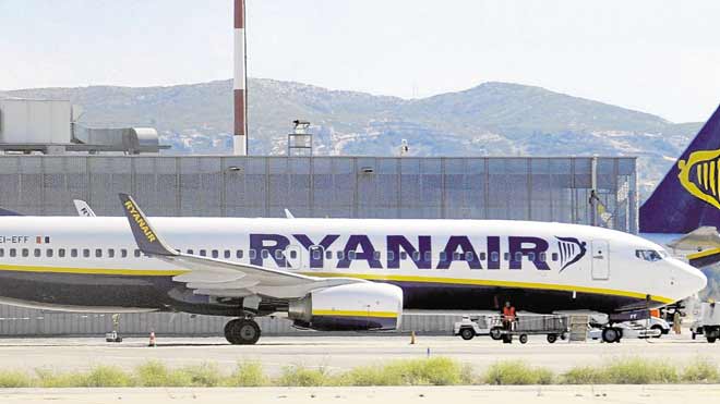 Ryanair busca en Valencia nuevos tripulantes de cabina
