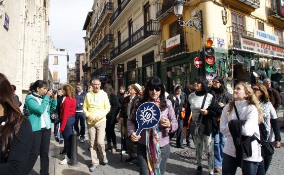 Los comerciantes estallan al cancelar cuatro cruceros sus escalas en Valencia