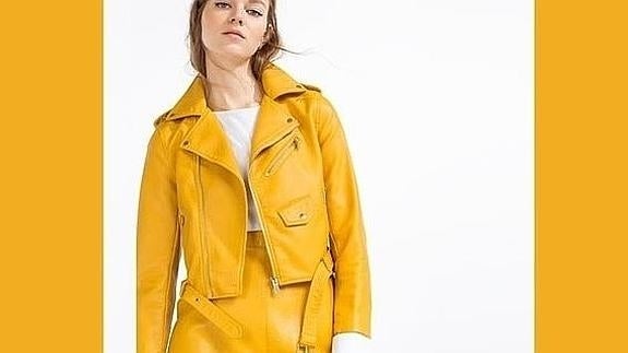 La famosa chaqueta de Zara que querrás tener (o no)