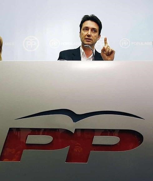 Betoret abre las puertas de la campaña a Barberá «como a cualquier otra persona»