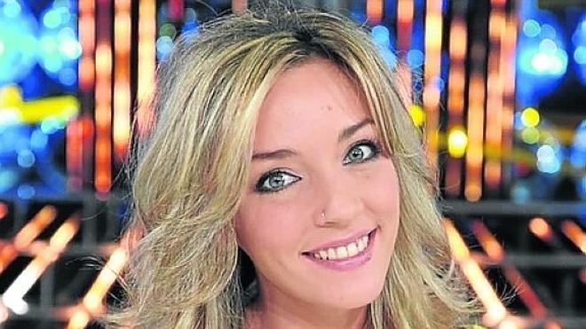 Anna Simón presentará 'Zapeando' en verano