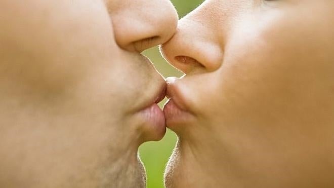8 datos curiosos sobre los besos