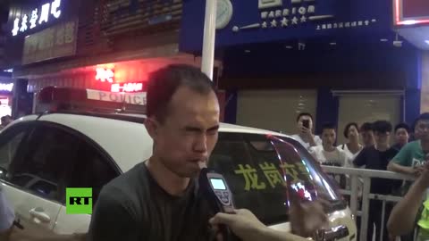 Intenta engañar a la policía en un control de alcoholemia