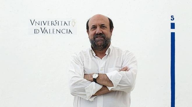 «Habrá asignatura de pilota y la intención es que se cree un máster»