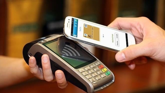 Cómo pagar con nuestro smartphone en España