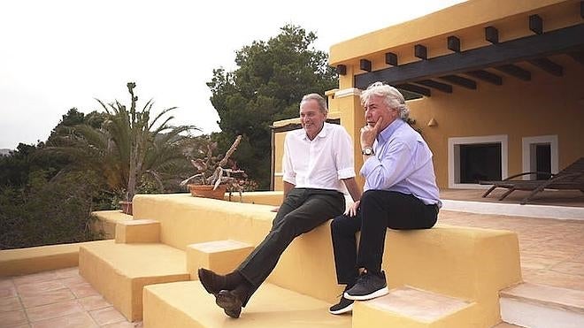 'Mi casa es la tuya' | Bertín visita la casa de Ángel Nieto en Ibiza