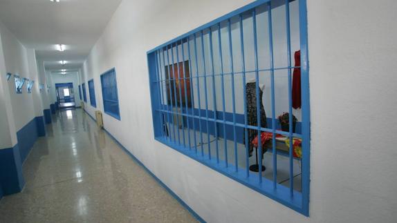 Un preso de Picassent acaba Bachiller con matrícula de honor