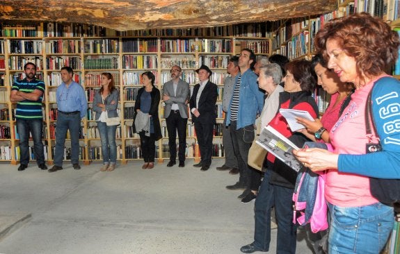 La aldea de 10 vecinos con una biblioteca de 16.000 libros