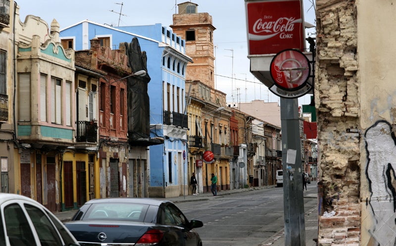 El dinero del viejo plan del Cabanyal de Valencia se reparte en obras en la zona más degradada