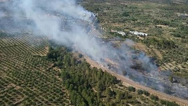 Controlados los incendios de Caudiel y Sellent