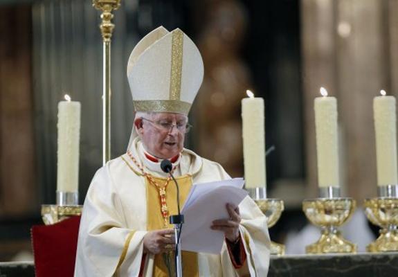 El juez admite los recursos para reabrir la causa contra el cardenal Cañizares por sus palabras sobre los refugiados y el «imperio gay»