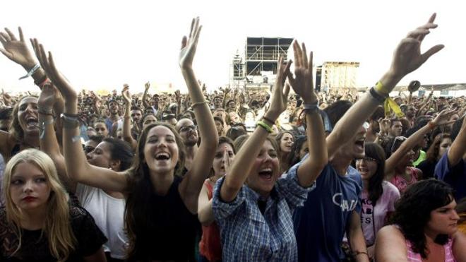 El veto a los festivales en la Comunitat pone en jaque a un sector que deja más de 60 millones de euros