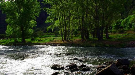Sitios donde bañarse a menos de una hora de Valencia