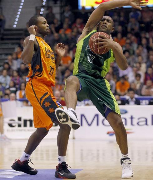 Unicaja ficha a Lafayette