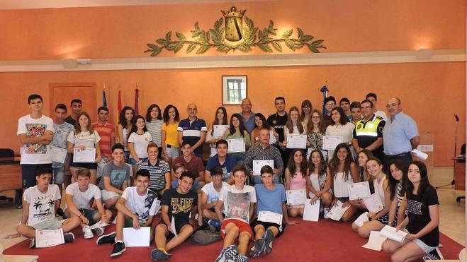 Clausura del XV Curso de formación de conductores de ciclomotor en Dénia