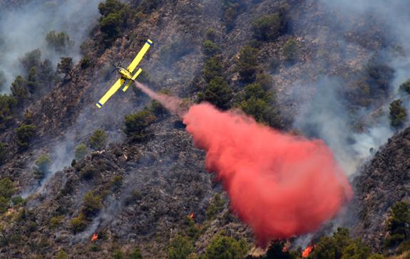 Incendio de Artana | Una quema de rastrojos provoca el fuego que arrasa ya 1.400 hectáreas en la Serra d'Espadà