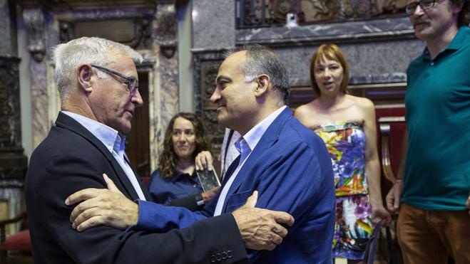 Ribó retrasa a septiembre el reparto de delegaciones tras la marcha de Calabuig