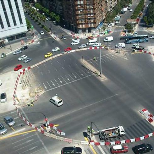 Una gran rotonda junto al Parque Central de Valencia