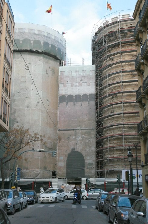 El juez investiga a Alcón y su asesor por el amaño de contratos en el Ayuntamiento