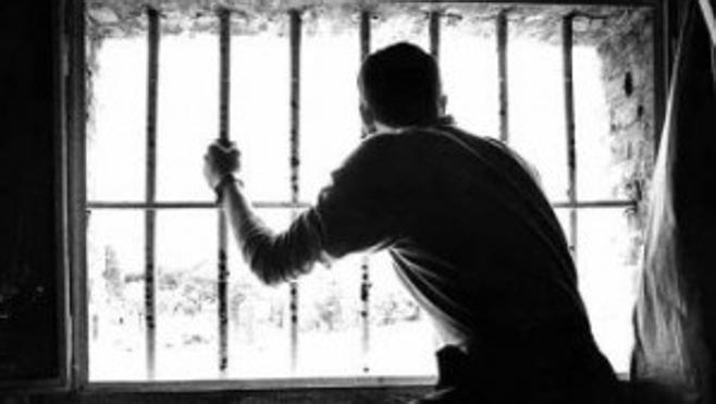 Un preso solicita reingresar en la cárcel para no tener que convivir con su suegra