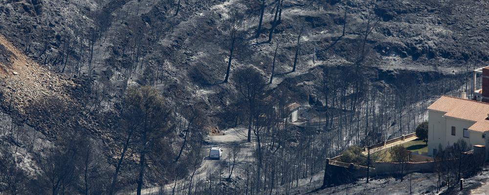 Una colilla causó el incendio de Benitatxell y Xàbia