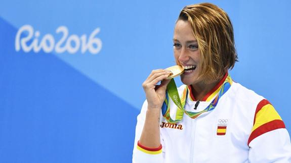 Mireia Belmonte: «No hay que mezclar la política con el deporte»