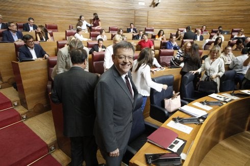 Ximo Puig dice que Rita Barberá «no representa a los valencianos» y que no debe continuar «ni un minuto más» en el Senado