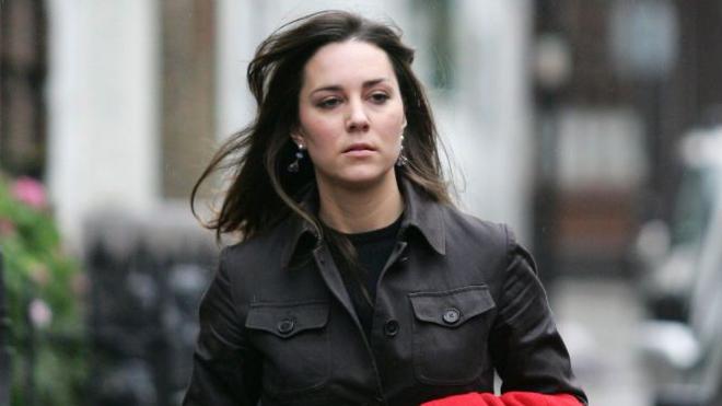 Roban 3.000 fotos del móvil de Kate Middleton