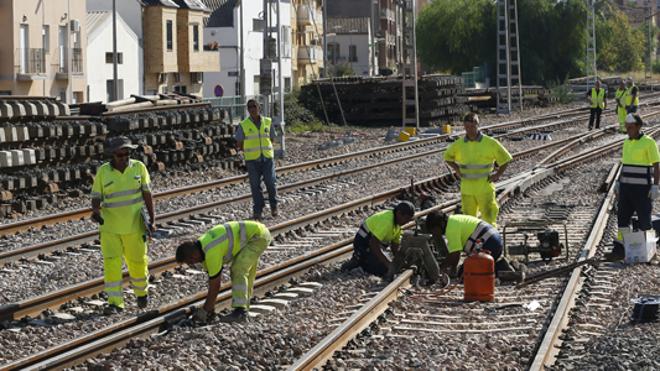 El Consell exige en Bruselas la remodelación de la red ferroviaria de Valencia