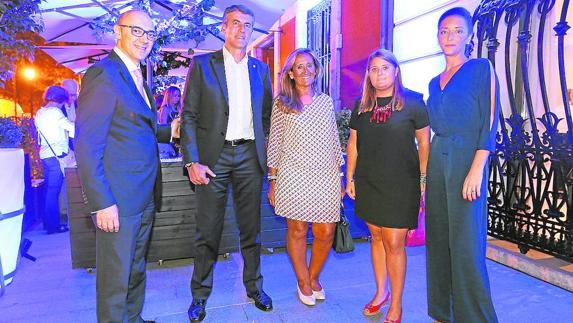 Hospes Palau de la Mar inaugura en sociedad la terraza de su restaurante