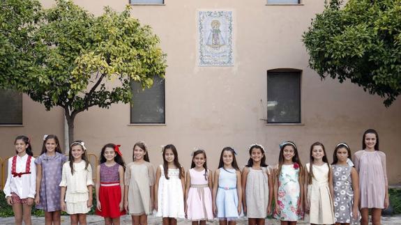 Entrevistas a las aspirantes a ser fallera mayor infantil de Valencia