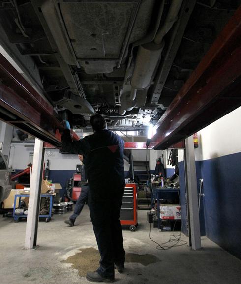 La Guardia Civil detecta 791 infracciones en talleres mecánicos valencianos