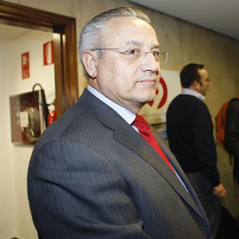 Miguel Domínguez se da de baja del PP y se pasa al grupo de los no adscritos tras abrirle una causa