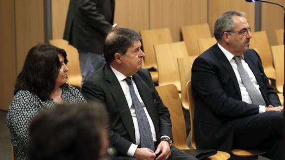 La mujer de Olivas admite ante el juez que firmó un informe para Hacienda con fecha falsa
