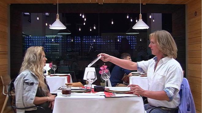 'First Dates' | Pocholo, primer VIP en sumarse a las citas a ciegas