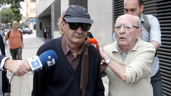 El maestro investigado por insultos al torero Víctor Barrio se niega a pedir disculpas al no reconocer la autoría de los mensajes